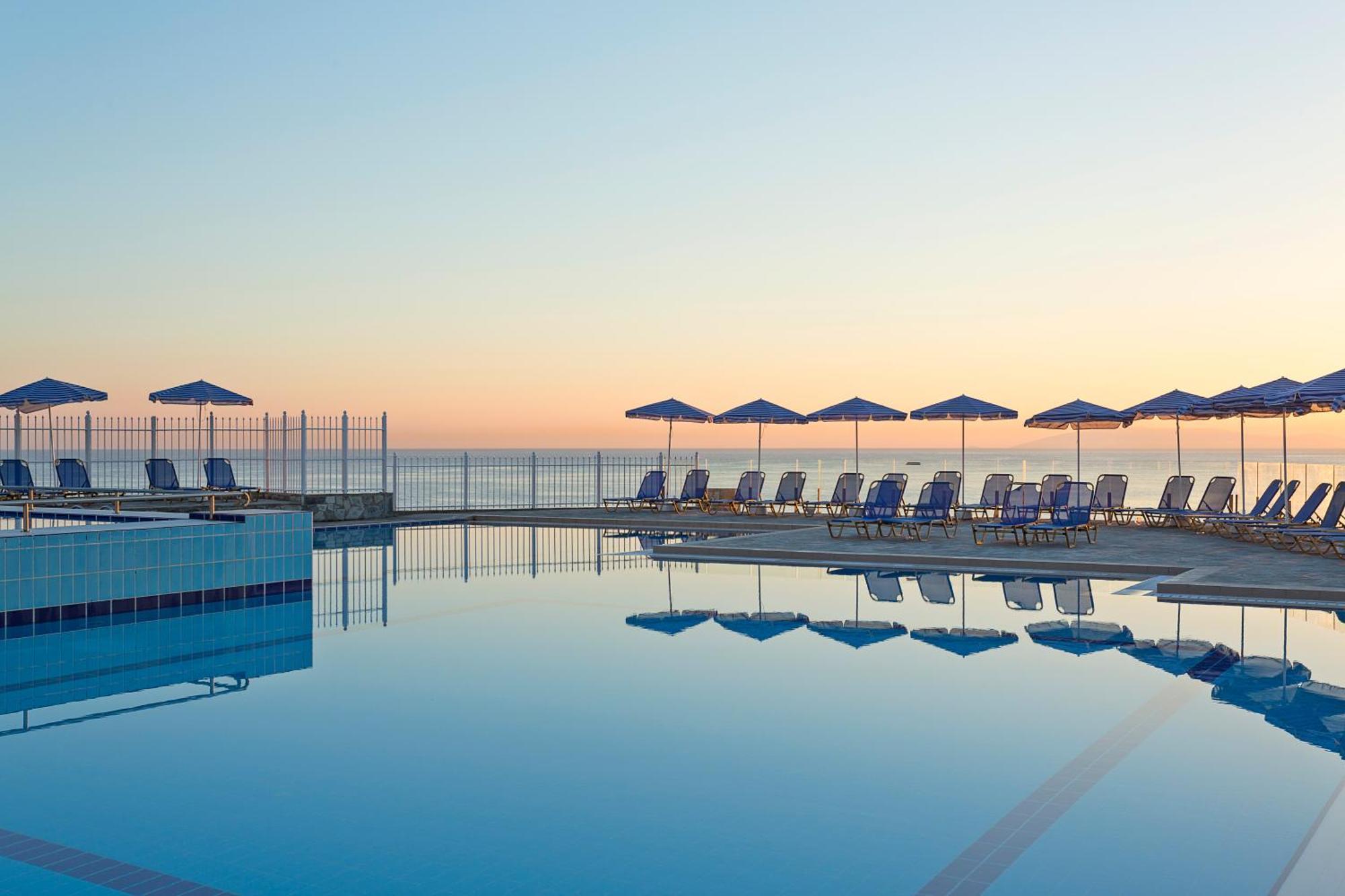 Peninsula Resort & Spa Agia Pelagia Eksteriør billede